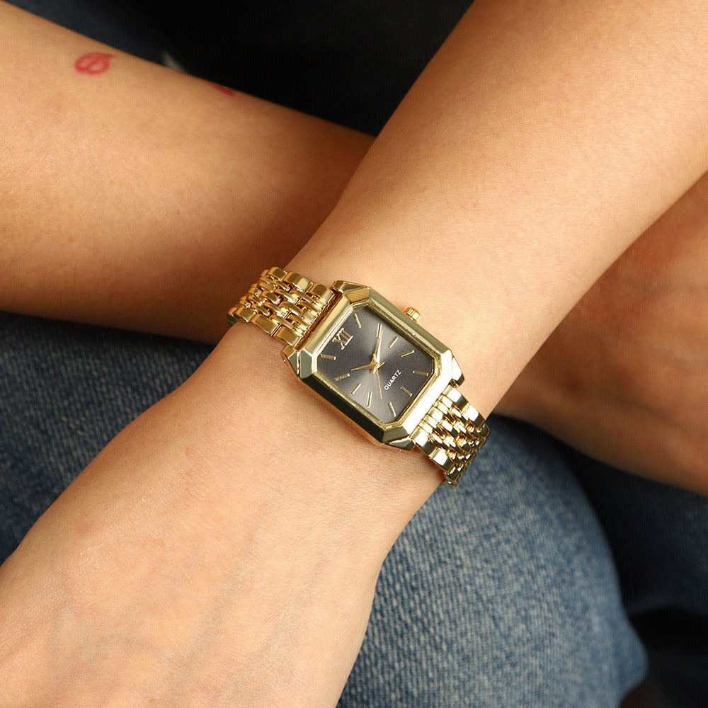 Women's Quartz Watch - 's Elegant Retro Luxury Heart Chain Rectangular Dial Court Style Stainless - product detail view 9