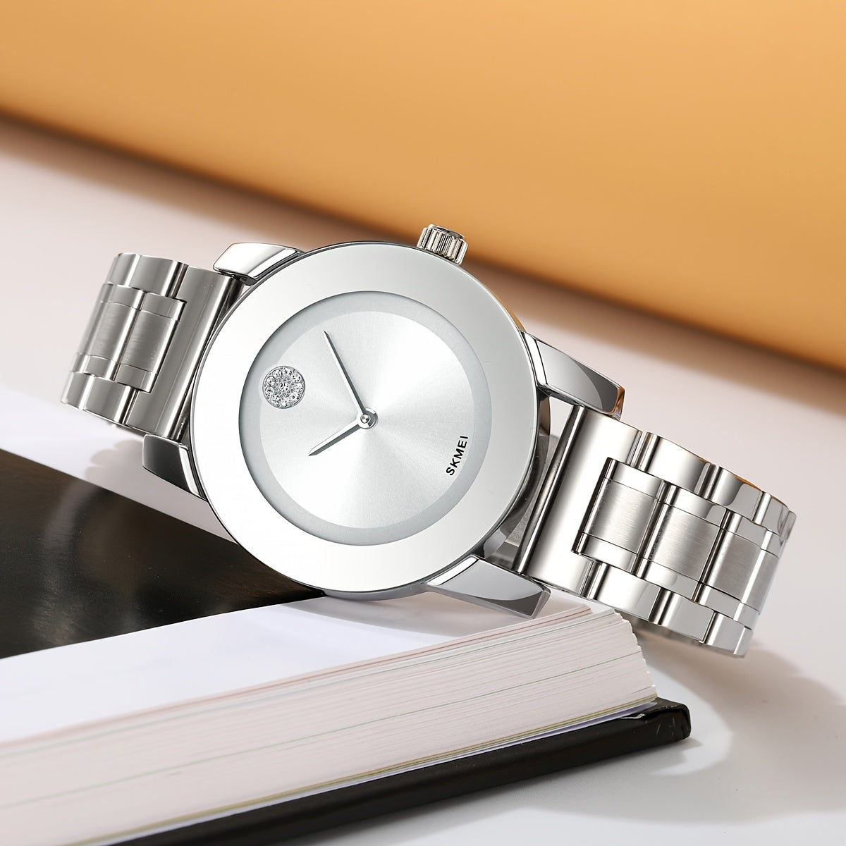 Women's Quartz Watch - 's Fashion Round Dial - Elegant Ladies Wristwatch Gold Silver Black Red - product detail view 22