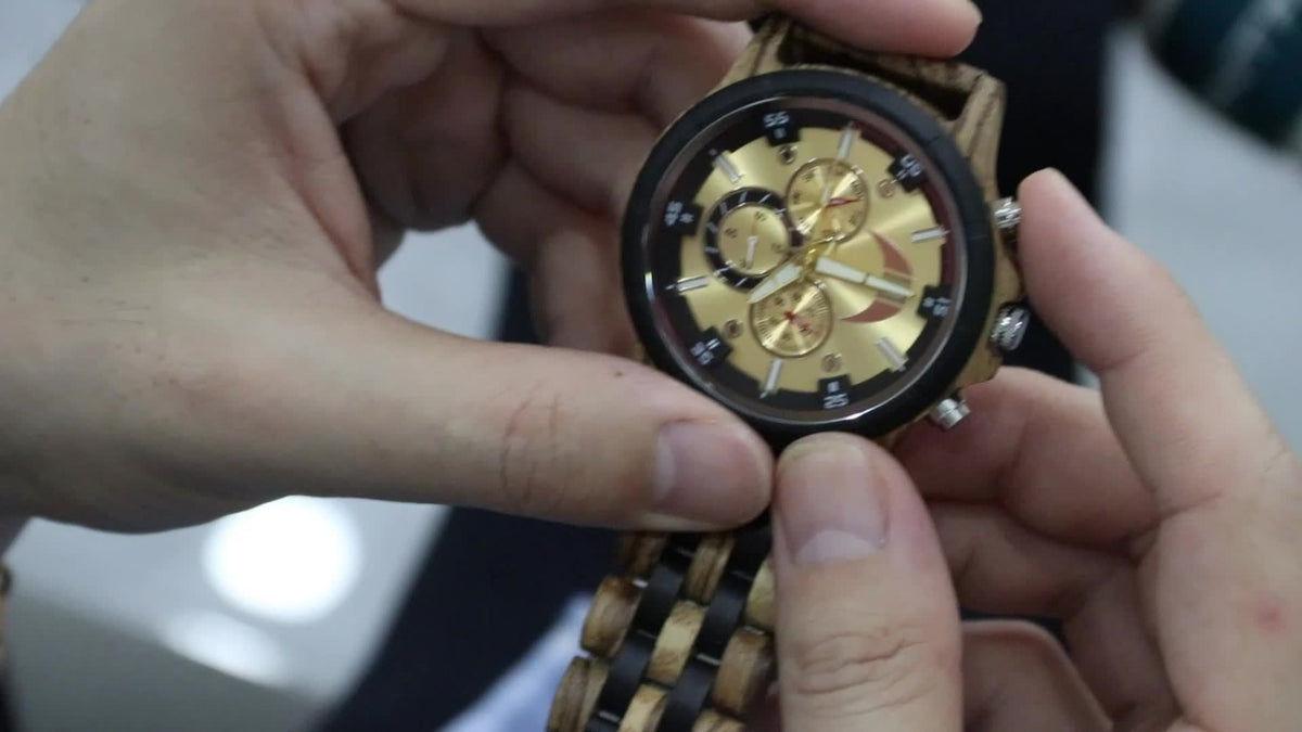 Men's Quartz Watch - 's Wooden | Luxury Multifunctional Wristwatch with Week, Calendar & Timer - product detail view 12