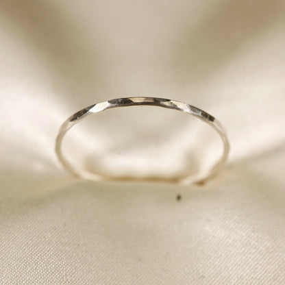 Stackable Rings for Women - Hammered Ring S925 Sterling Silver Minimalist Textured Band Ring Sizes - product detail view 15