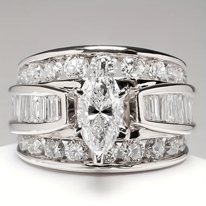 Stackable Rings for Women - Wide Band Ring Set 2Pcs for - Vintage Elegant Engagement Ring Set, Silver - product detail view