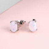 【white】