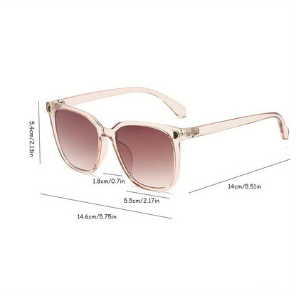 Sunglasses for Women - Retro D-Shape Anti-Reflective PC Lenses Lightweight Fashion Eyewear for - product detail view 14