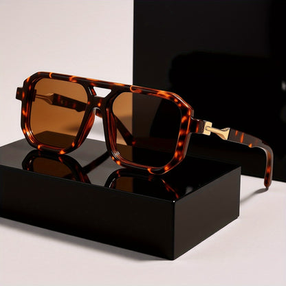 Sunglasses for Men - Retro Square UV400 Oversized Frame - Tortoiseshell Arms Unisex Fashion - product detail view 7