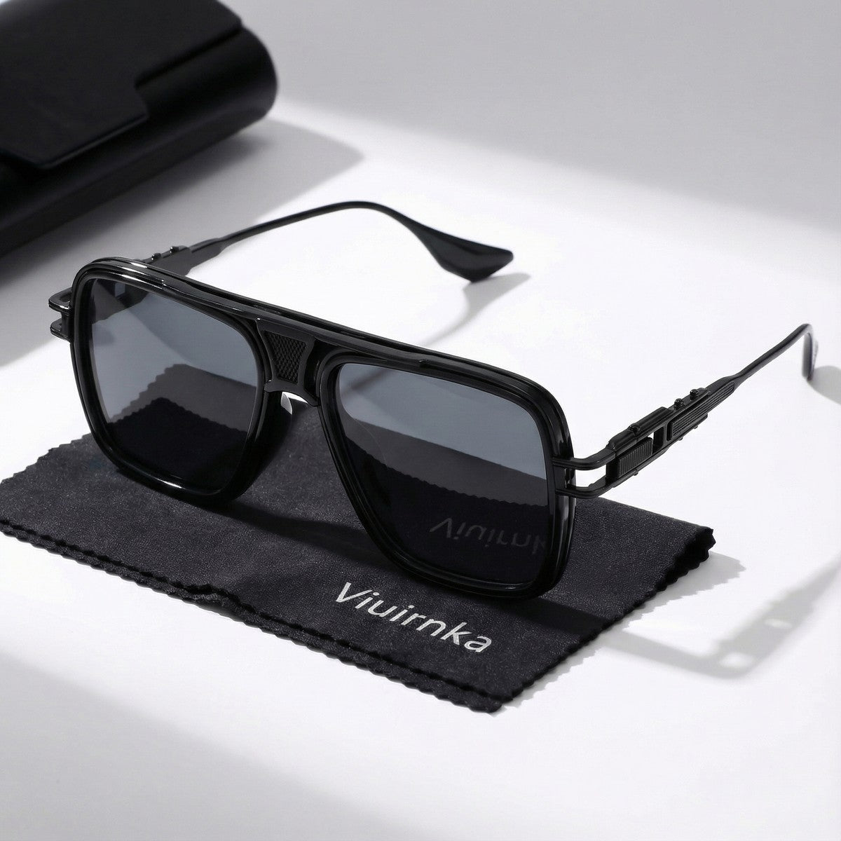 Sunglasses for Men - Square Retro Metal Frame UV400 Gradient Lenses Lightweight Unisex Eyewear - product detail view 33