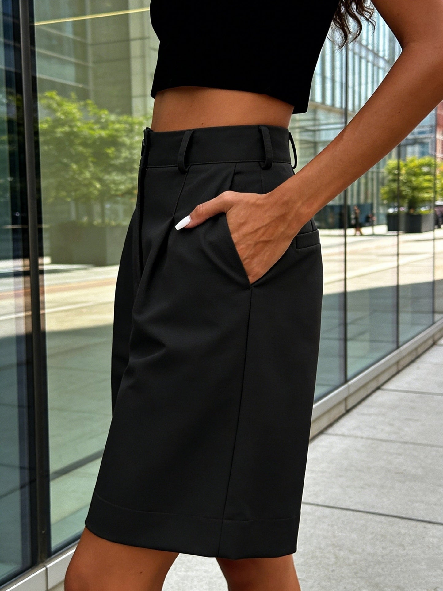 Unisex Cargo Shorts – Sizes S–XXL detail view