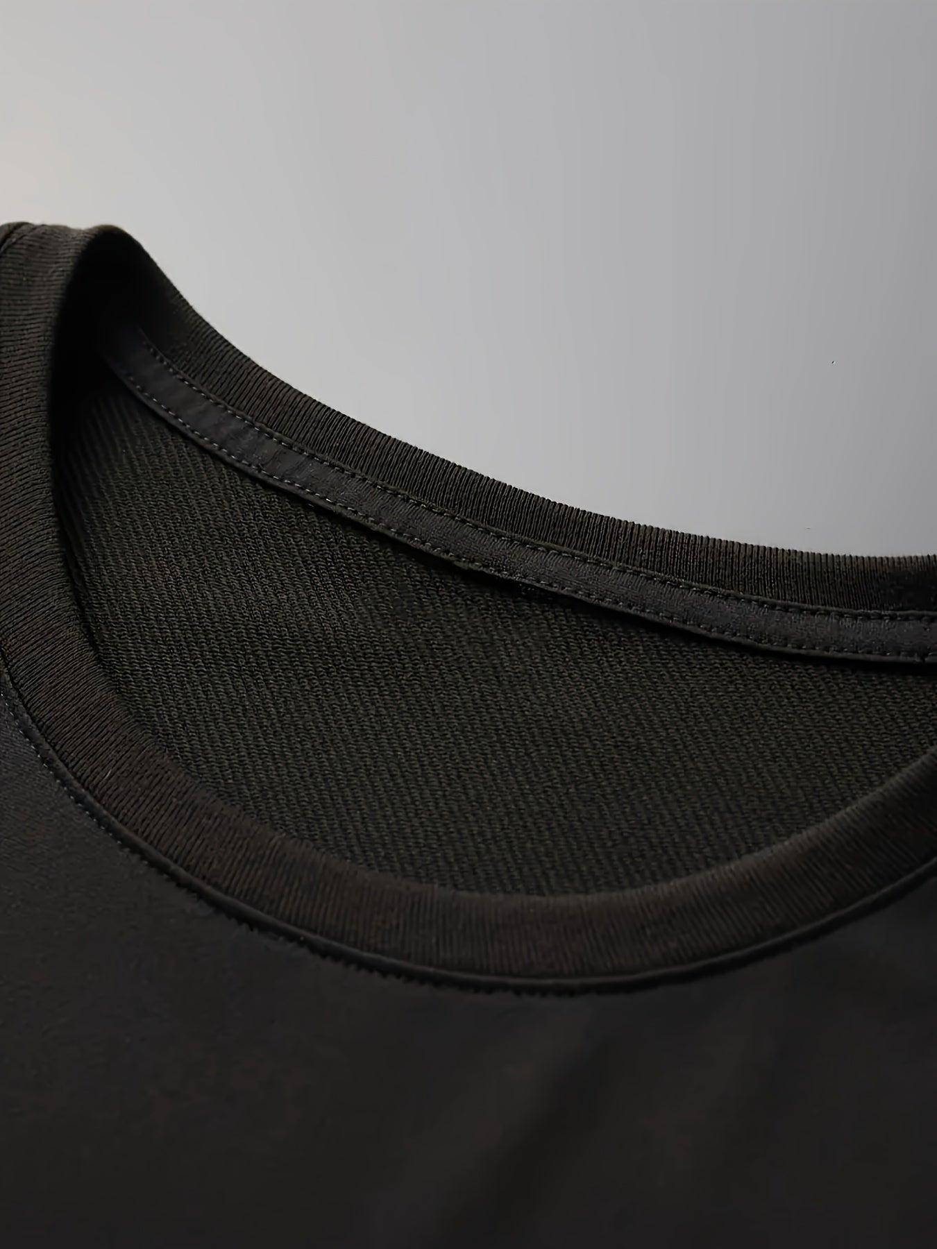 Unisex Graphic Print T-Shirt - Short Sleeve – Black / Sizes 1XL–5XL detail view