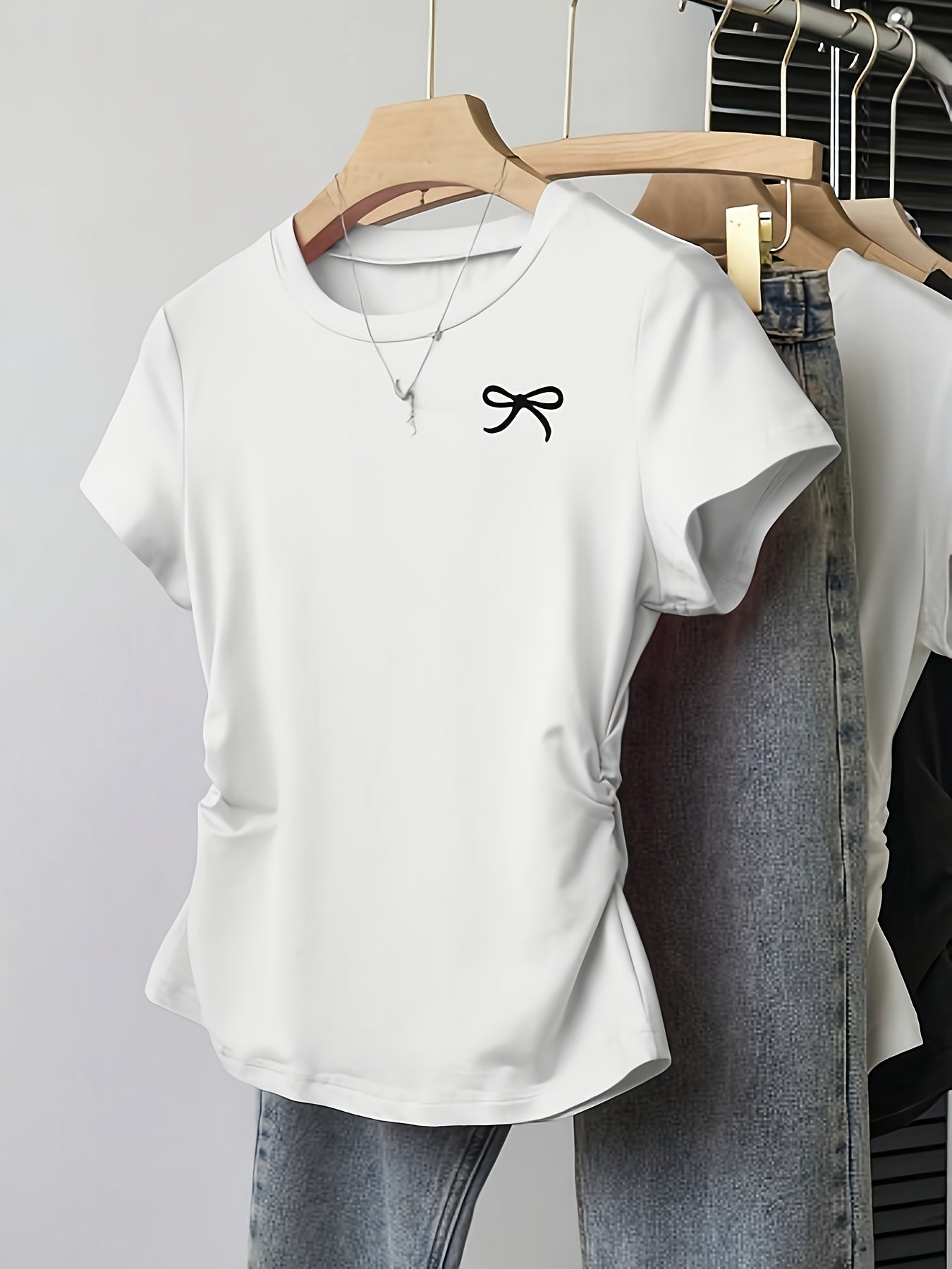 Unisex Graphic Print T-Shirt – Sizes XS–XL detail view