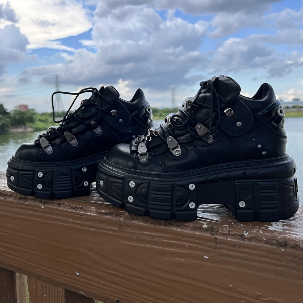 Unisex Sneakers - Lace-Up Fit – main product image