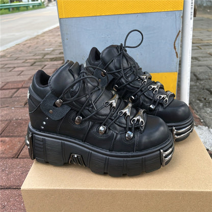 Unisex Sneakers – Lace-Up for Everyday Wear – view 2