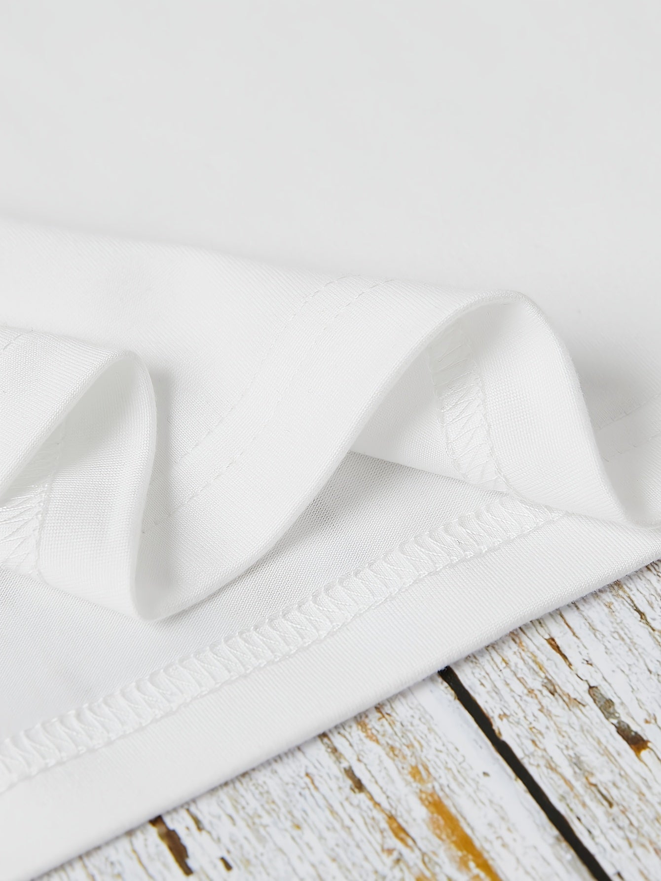 Unisex Solid Color T-Shirt - Short Sleeve – White Colorway 13317 detail view