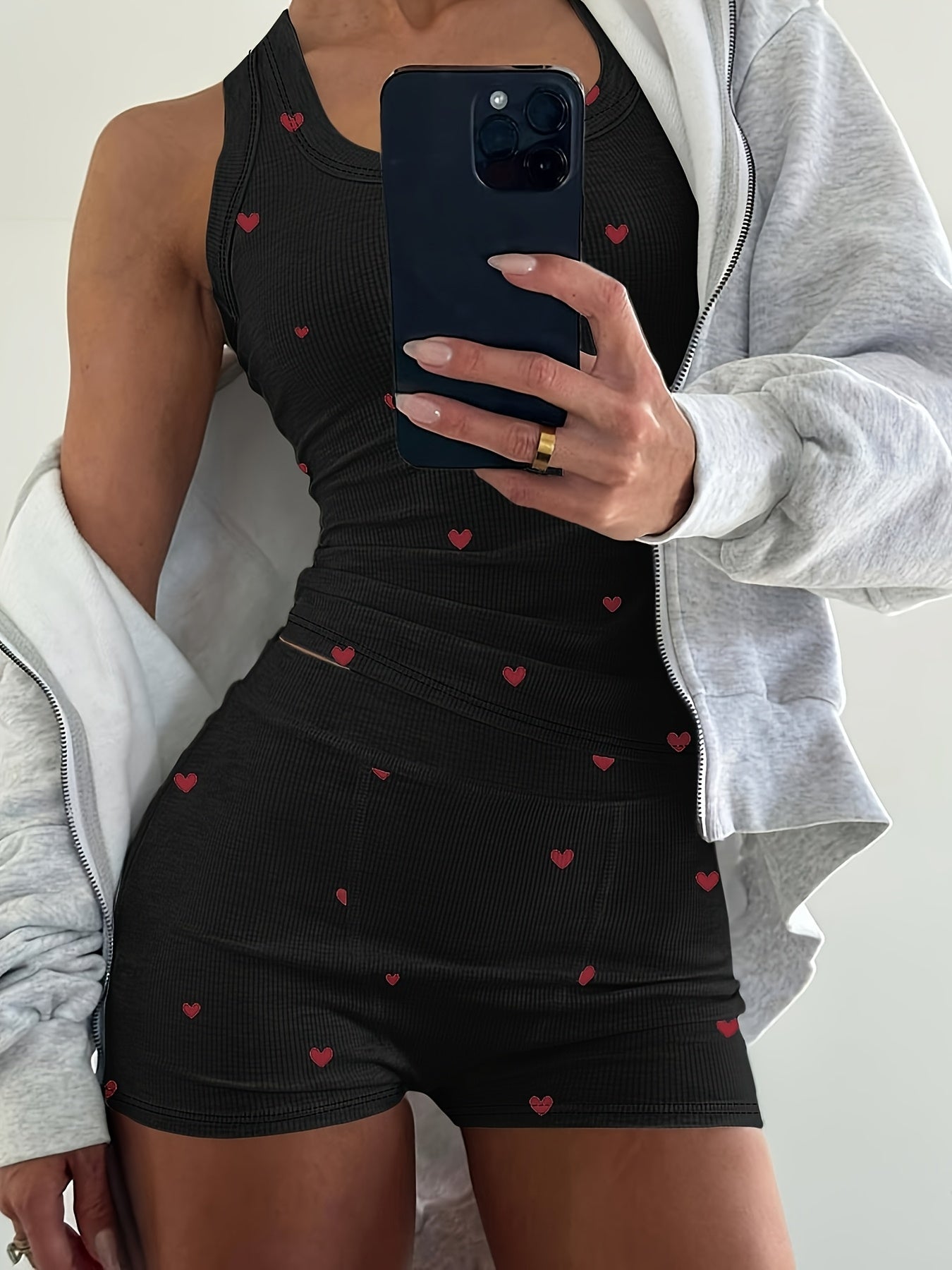 Unisex Two-Piece Outfit Set - Graphic V-Neck – Black / White. – view 8