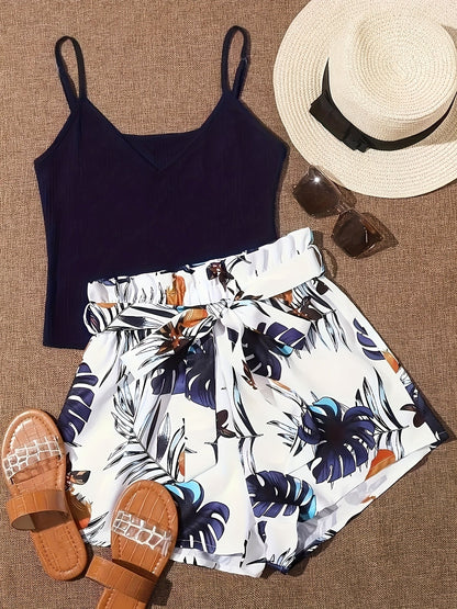 Unisex Two-Piece Outfit Set - Graphic V-Neck – Two-Piece V-Neck detail view