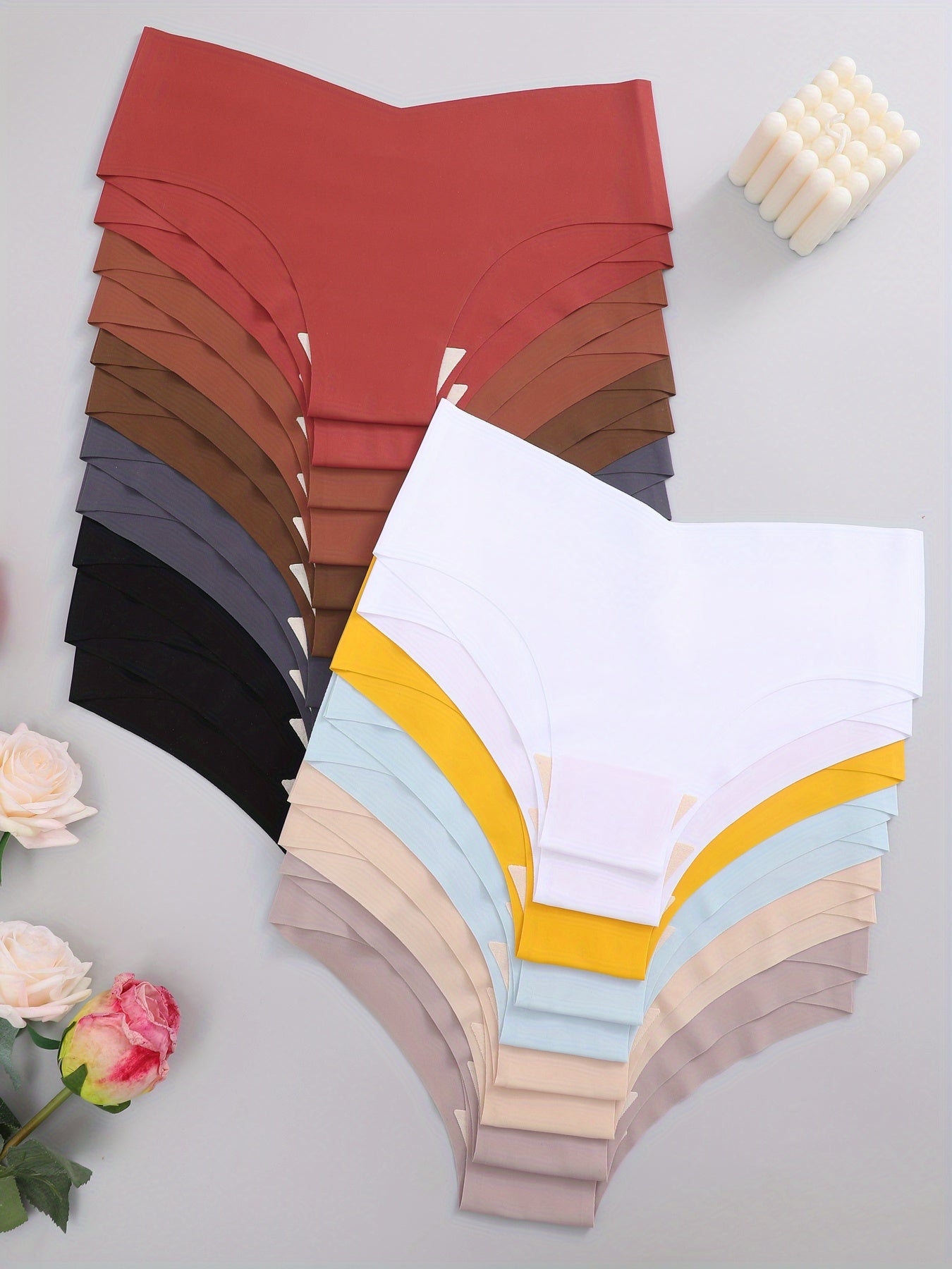Women's 20-Pack High-Waist Seamless Briefs - Smooth No-Show Fit – view 3