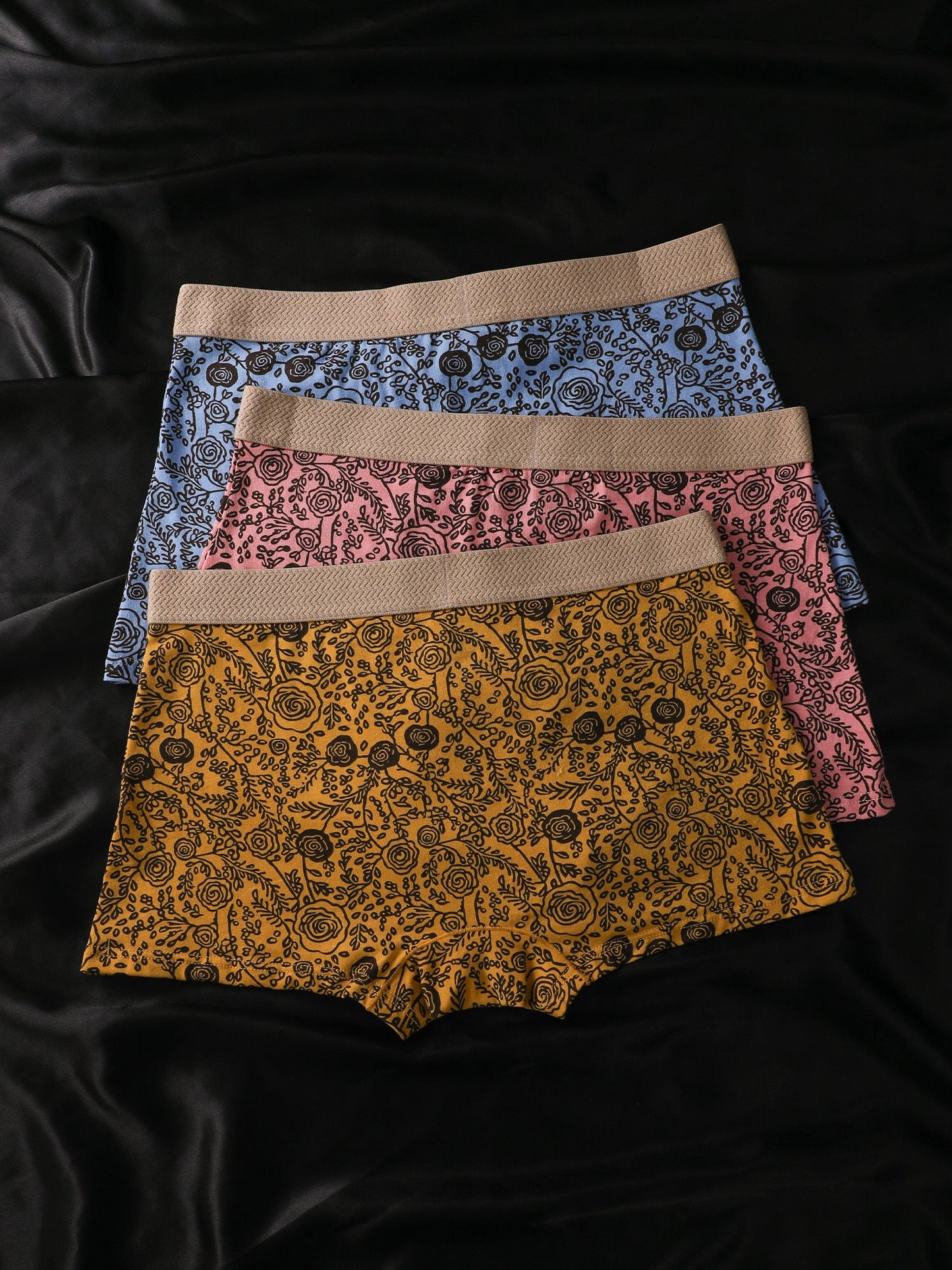 Women's 3-Pack Briefs - Floral Everyday Comfort – view 7