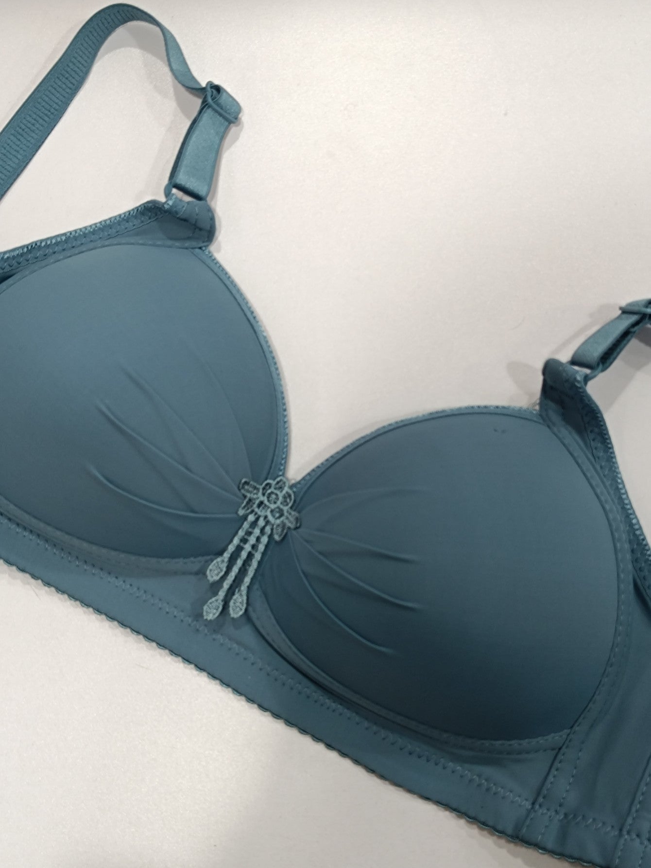 Women’s 6-Pack Wireless Bra - Soft Everyday Support – view 16