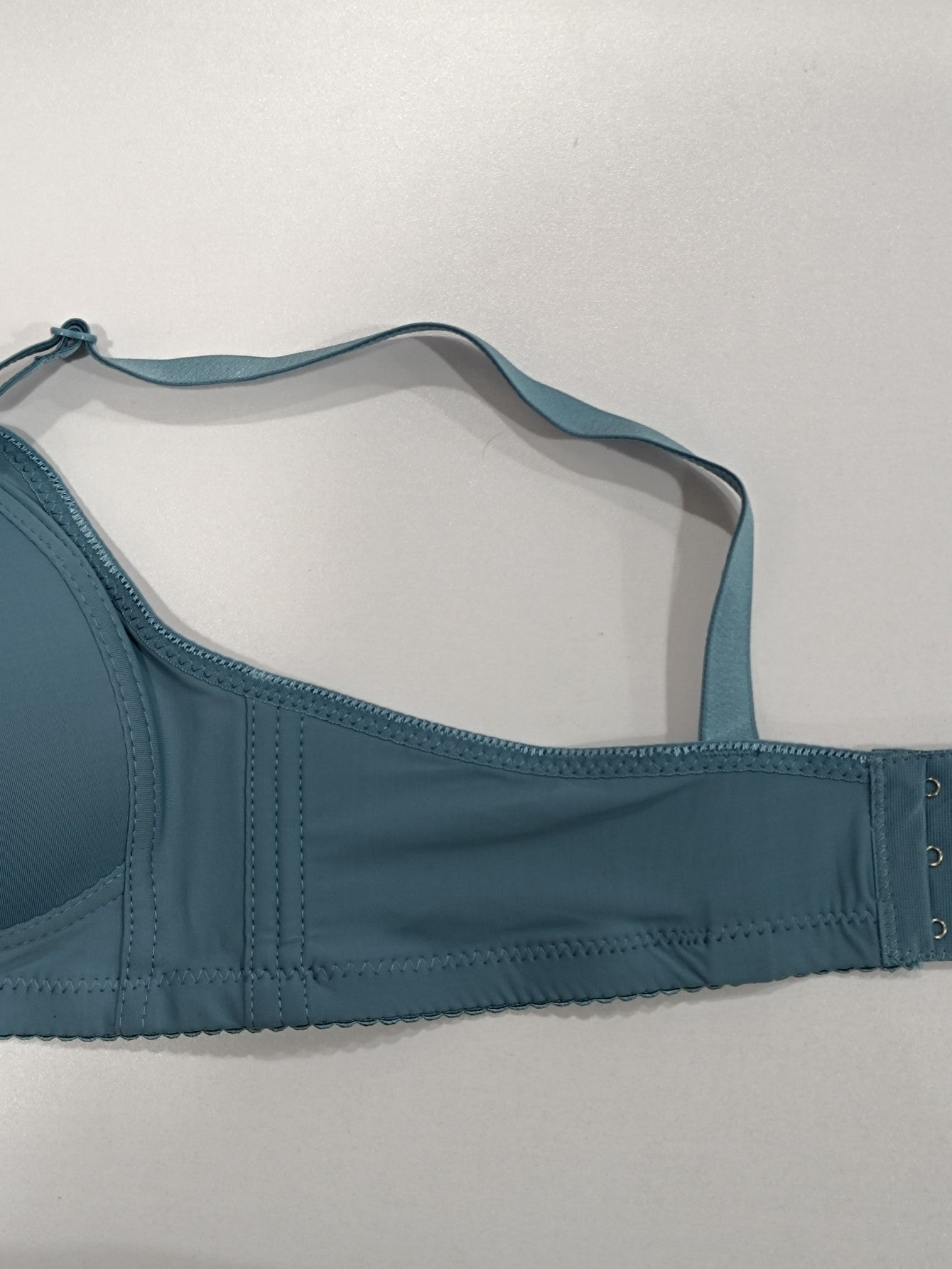 Women’s 6-Pack Wireless Bra - Soft Everyday Support – view 17