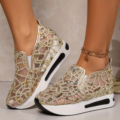 Women's Athletic Shoes – Comfort Fit for Active Days – main product image