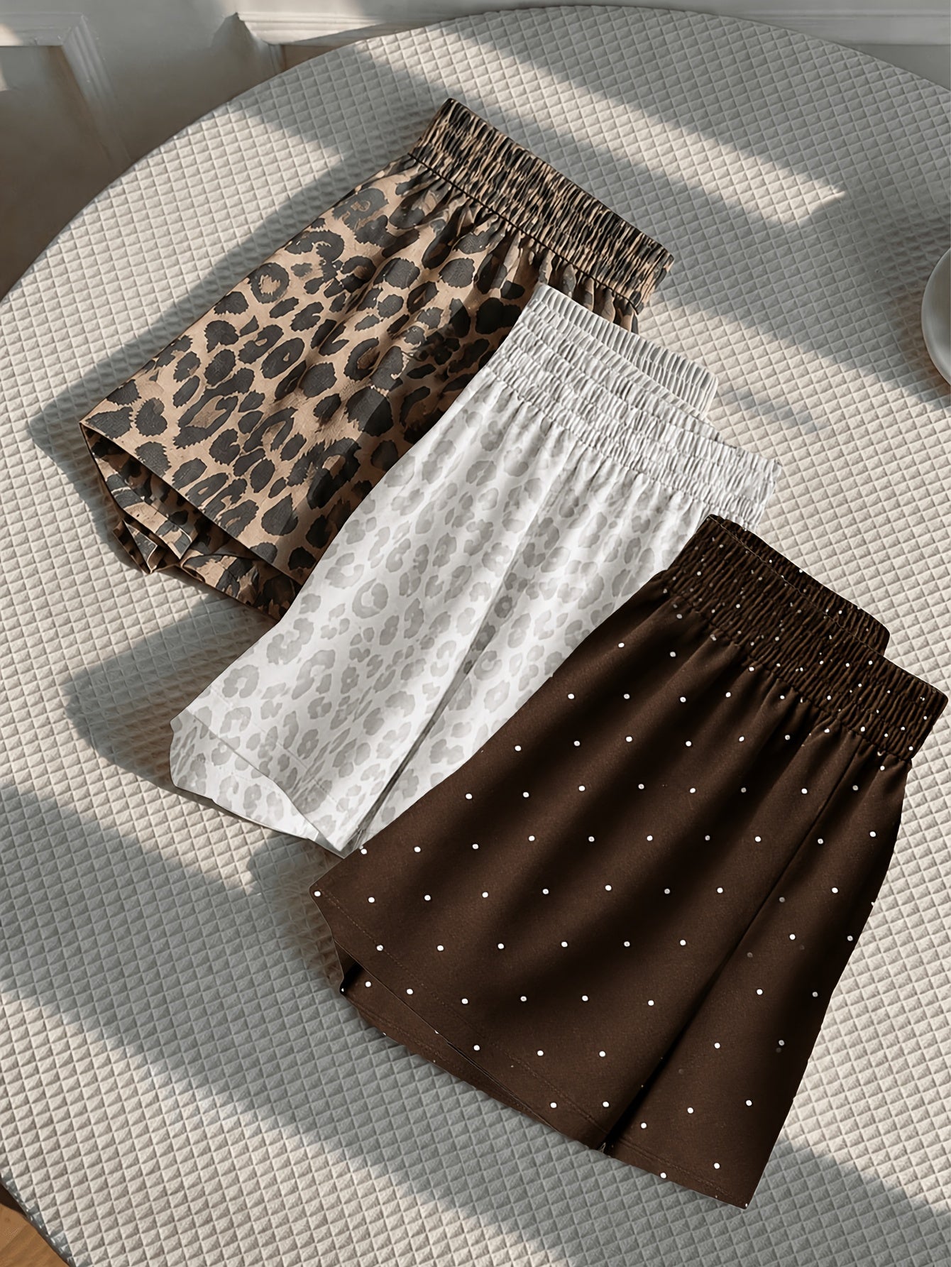 Women's Athletic Shorts - 3-Pack Clean Finish detail view