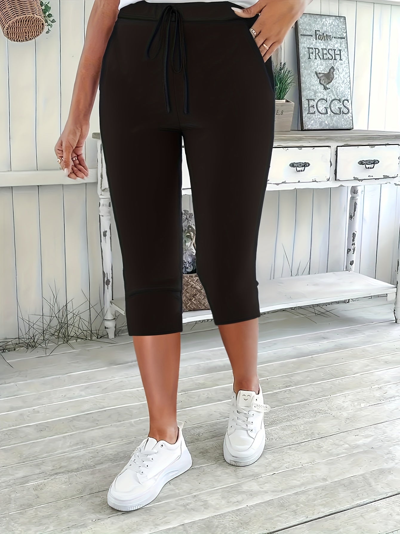 Women's Bermuda Shorts - Pockets Regular Fit – view 7