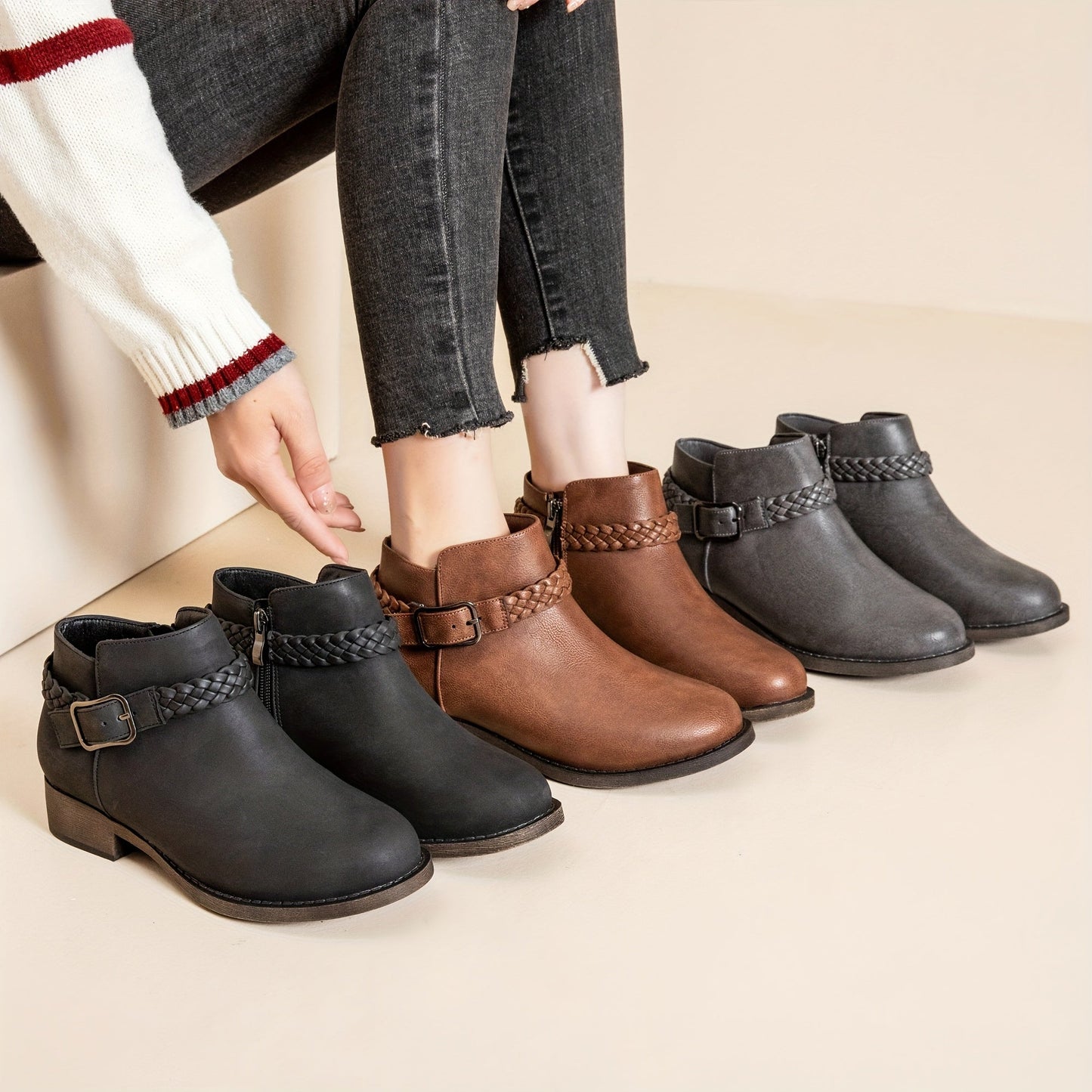 Women's Boots – Platform for Everyday Wear – Black – view 3