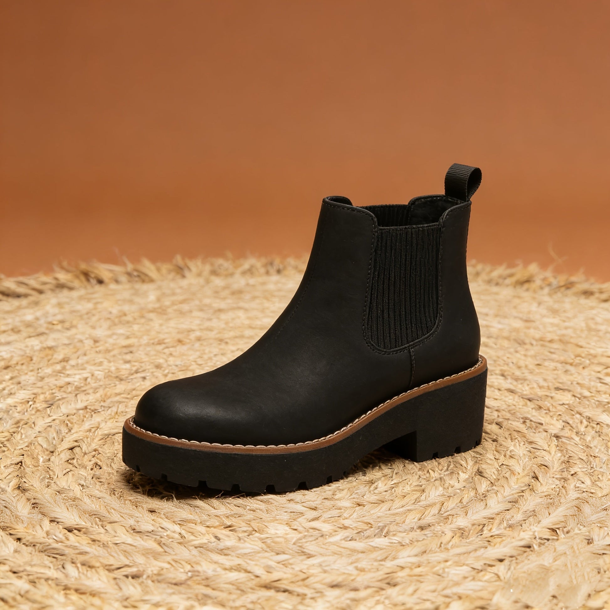 Women's Boots – Slip-On Platform for Everyday Wear – view 2