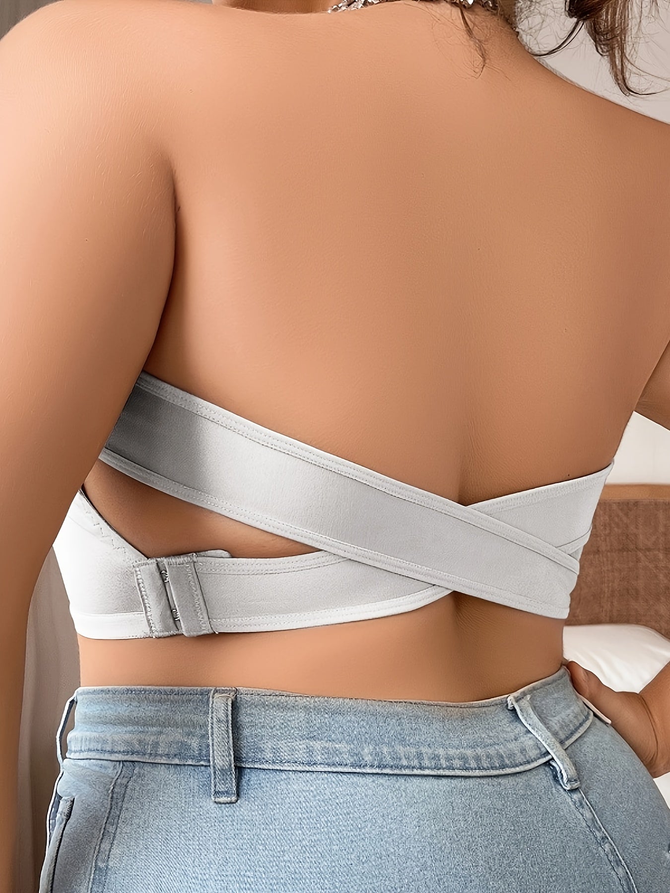 Women’s Bra - Breathable Daily Comfort – White / Black detail view