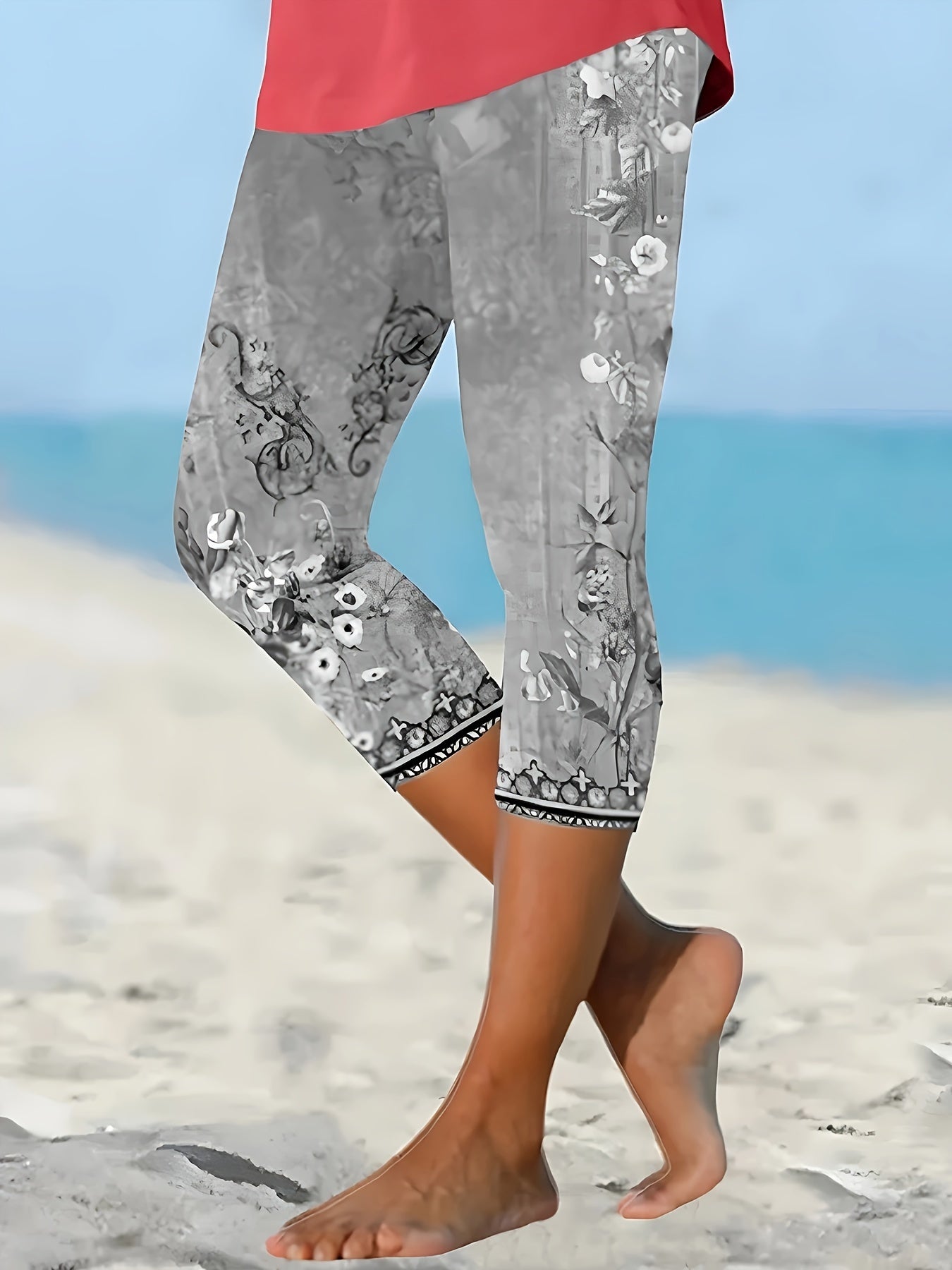 Women's Capri Leggings - Floral Print Stretch Fit detail view