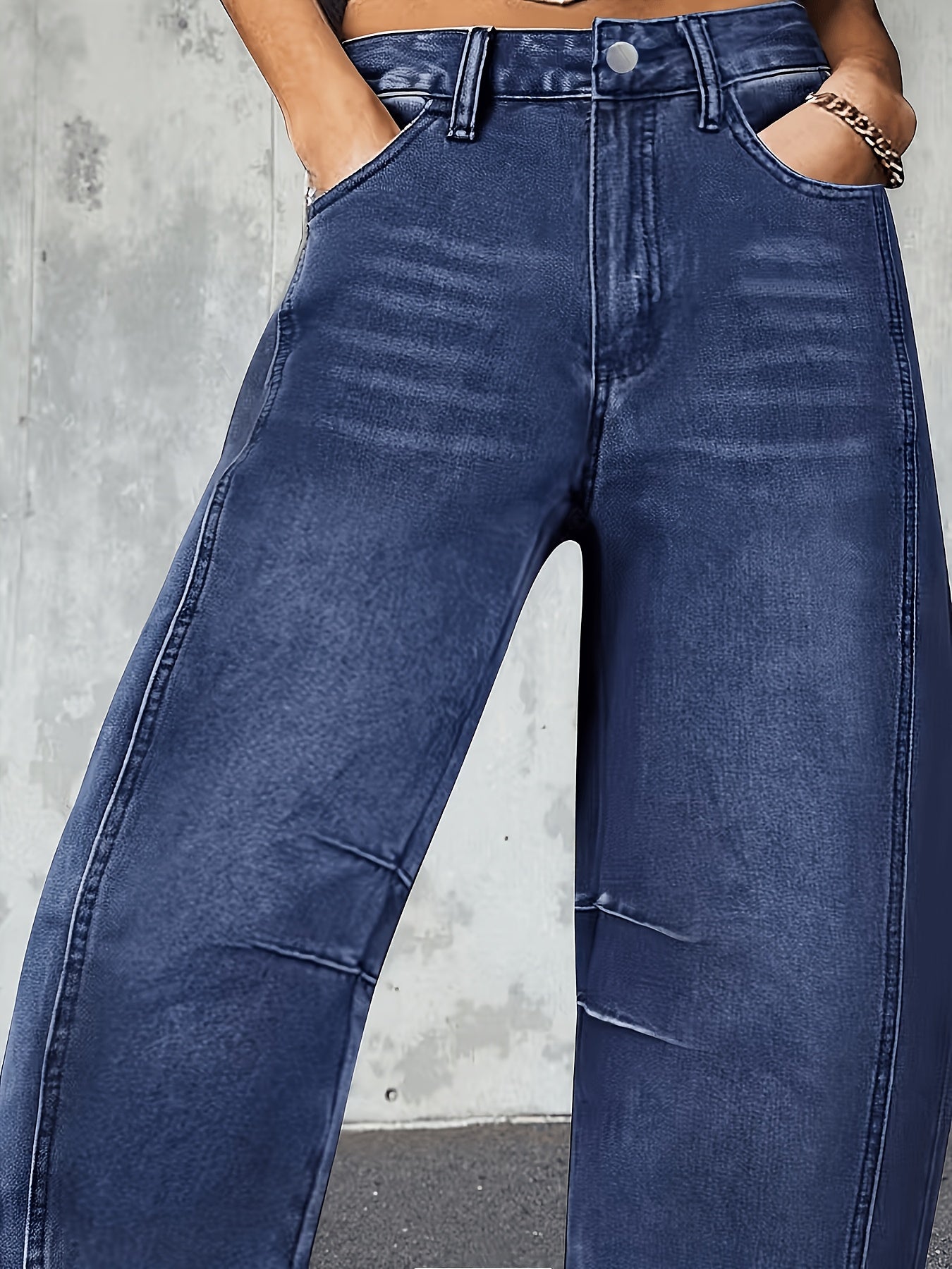 Women's Capri Pants - Everyday Wide Leg detail view