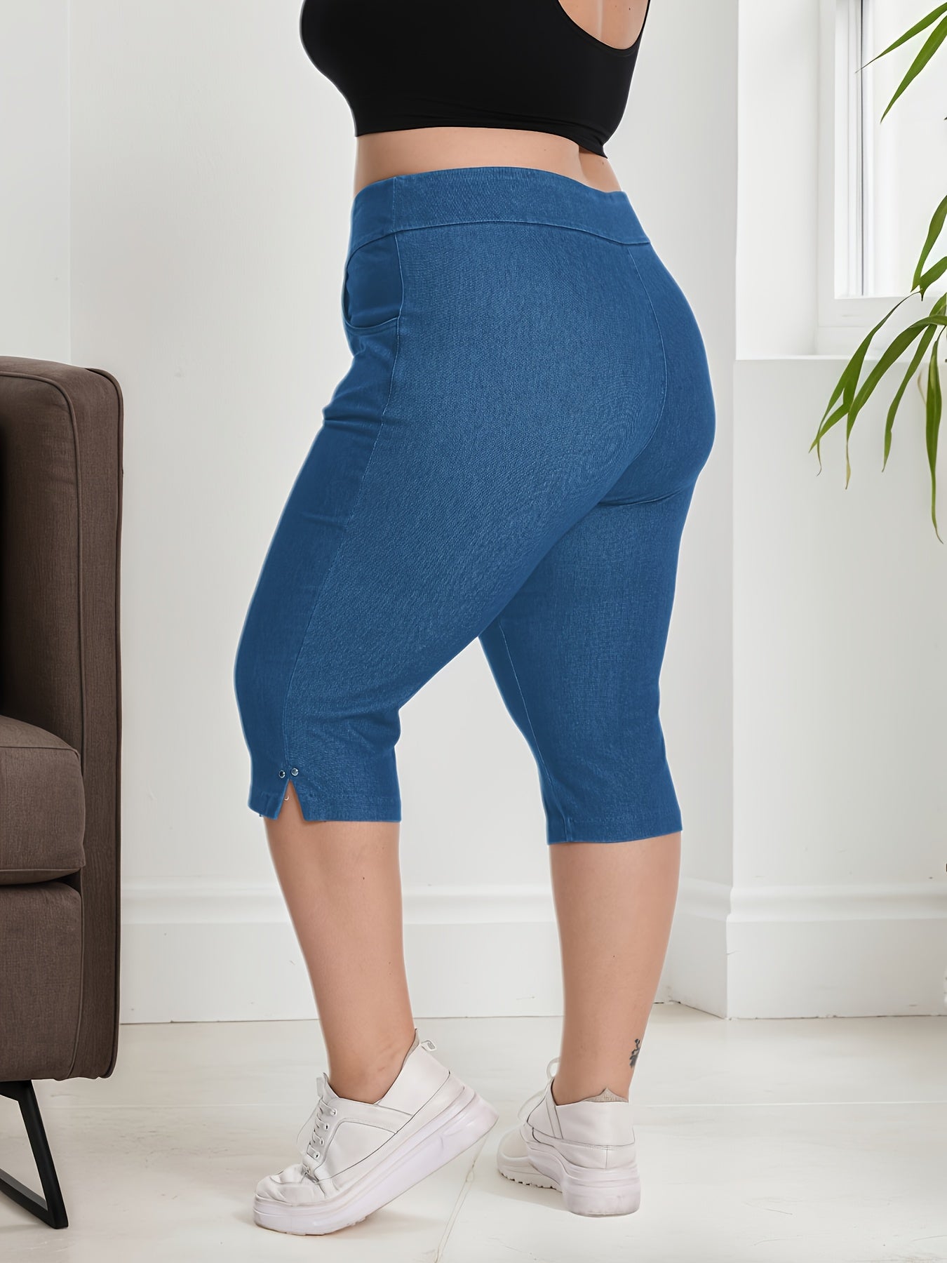 Women's Capri Pants - Stretch Relaxed fit 02 detail view