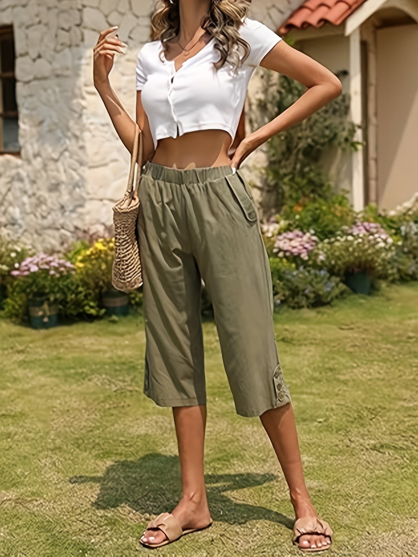 Women's Capri Pants - Stretch Relaxed fit detail view