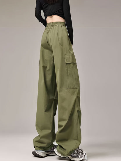 Women's Cargo Pants - Pocket Detail Wide leg 78 detail view