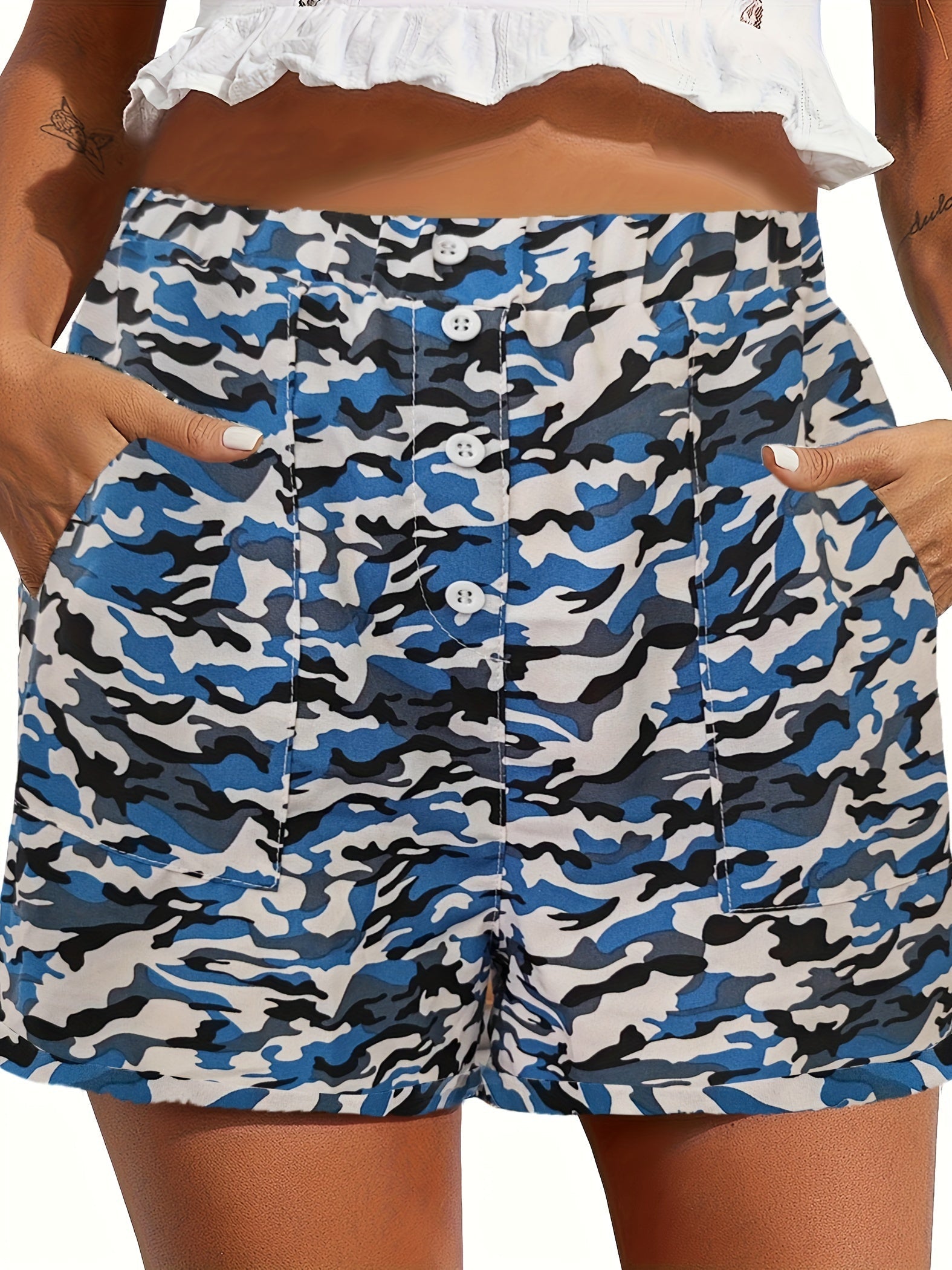 Women's Cargo Shorts - Multi Pocket – Pink / Burgundy detail view
