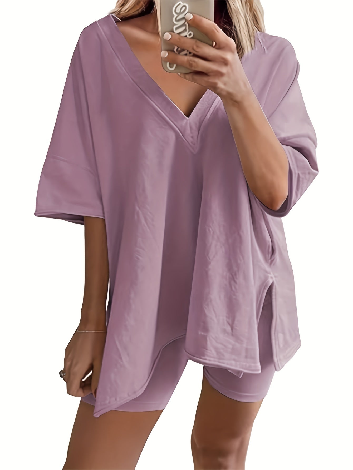 Women's Cargo Shorts - Stretch With Pockets – Relaxed Fit detail view