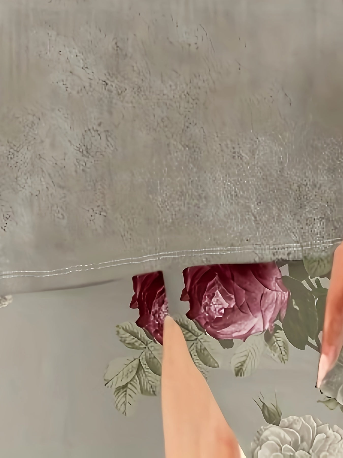 Women's Casual Pants - Floral Print Relaxed fit detail view