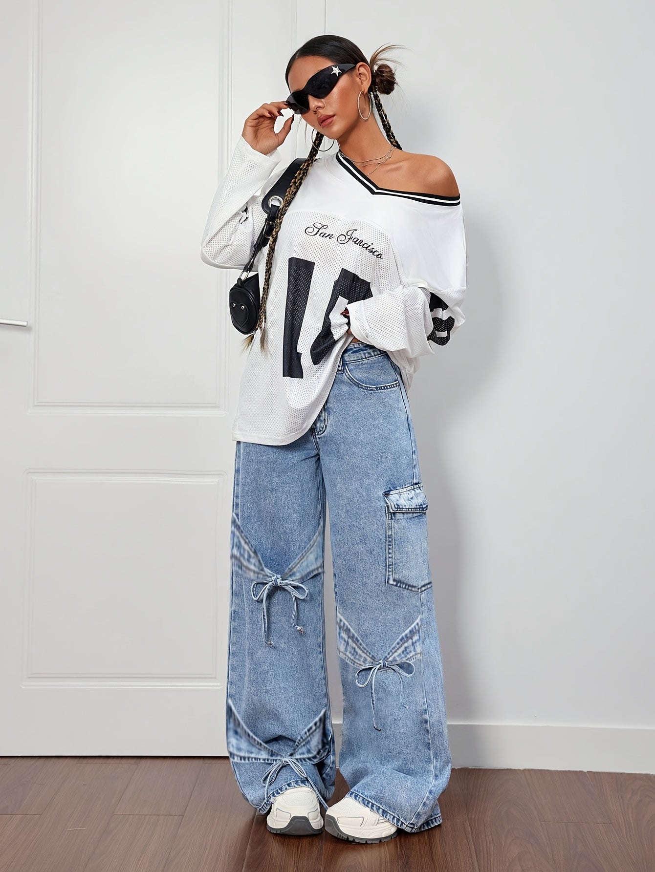 Women's Casual Pants - Pocket Detail Regular Fit detail view
