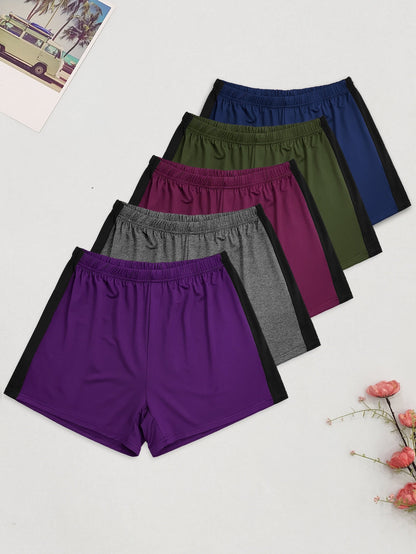 Women's Casual Shorts - Clean Finish Regular Fit detail view