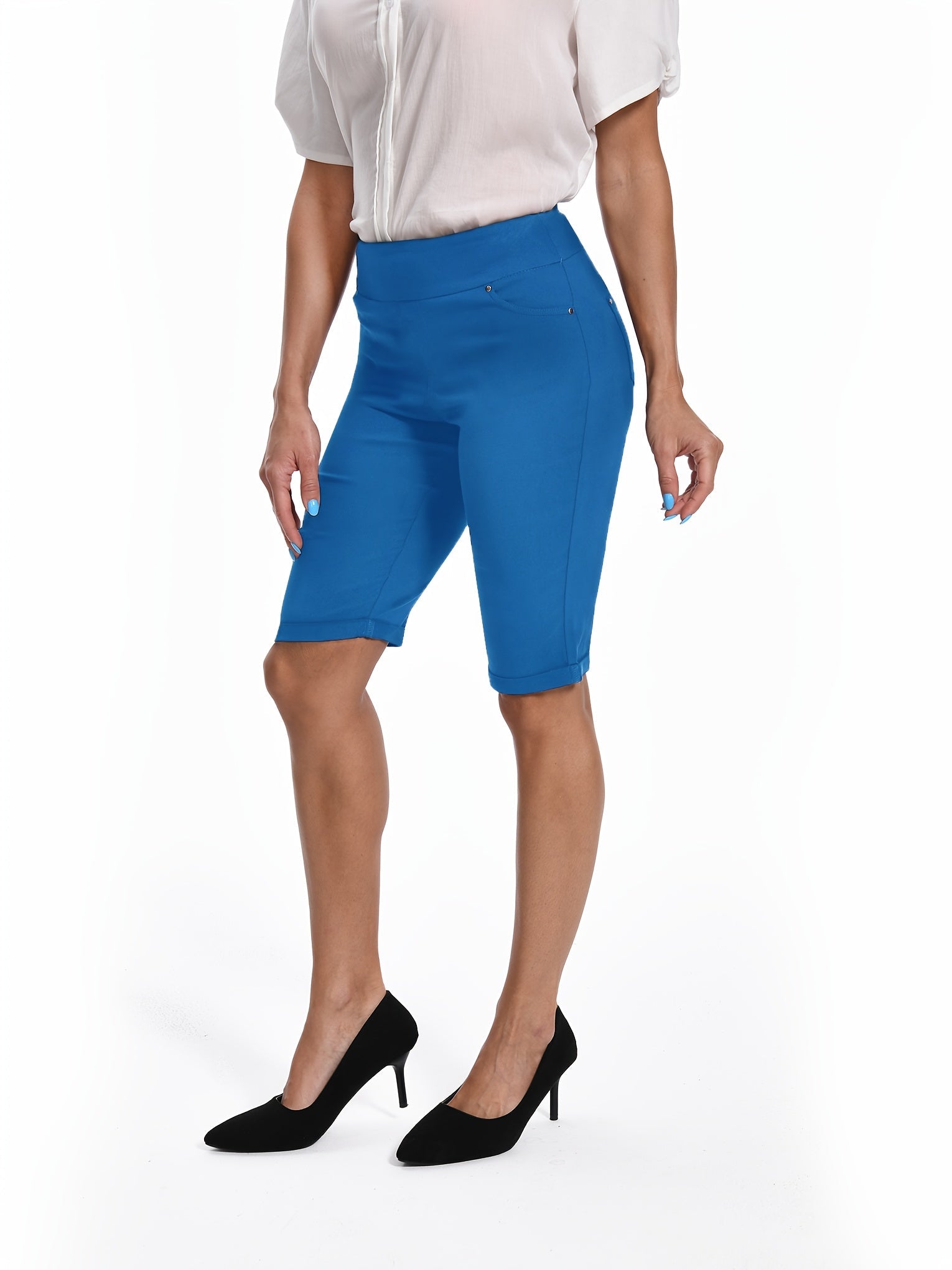 Women's Casual Shorts - High-Waist Fit – 9-Color Selection detail view