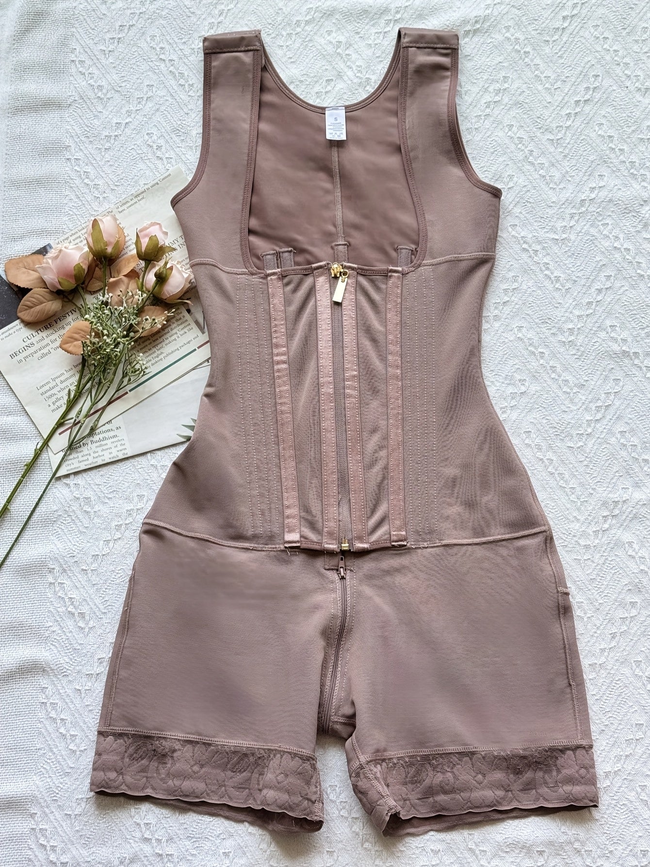 Women's Casual Shorts - Regular Fit – Rose Brown – view 5
