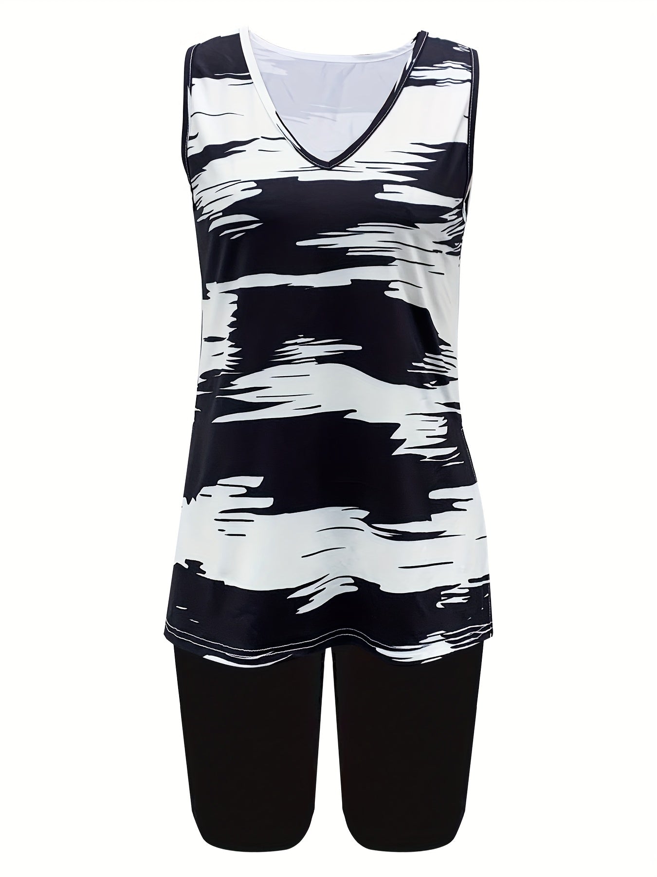 Women's Casual Shorts - Slim Fit detail view