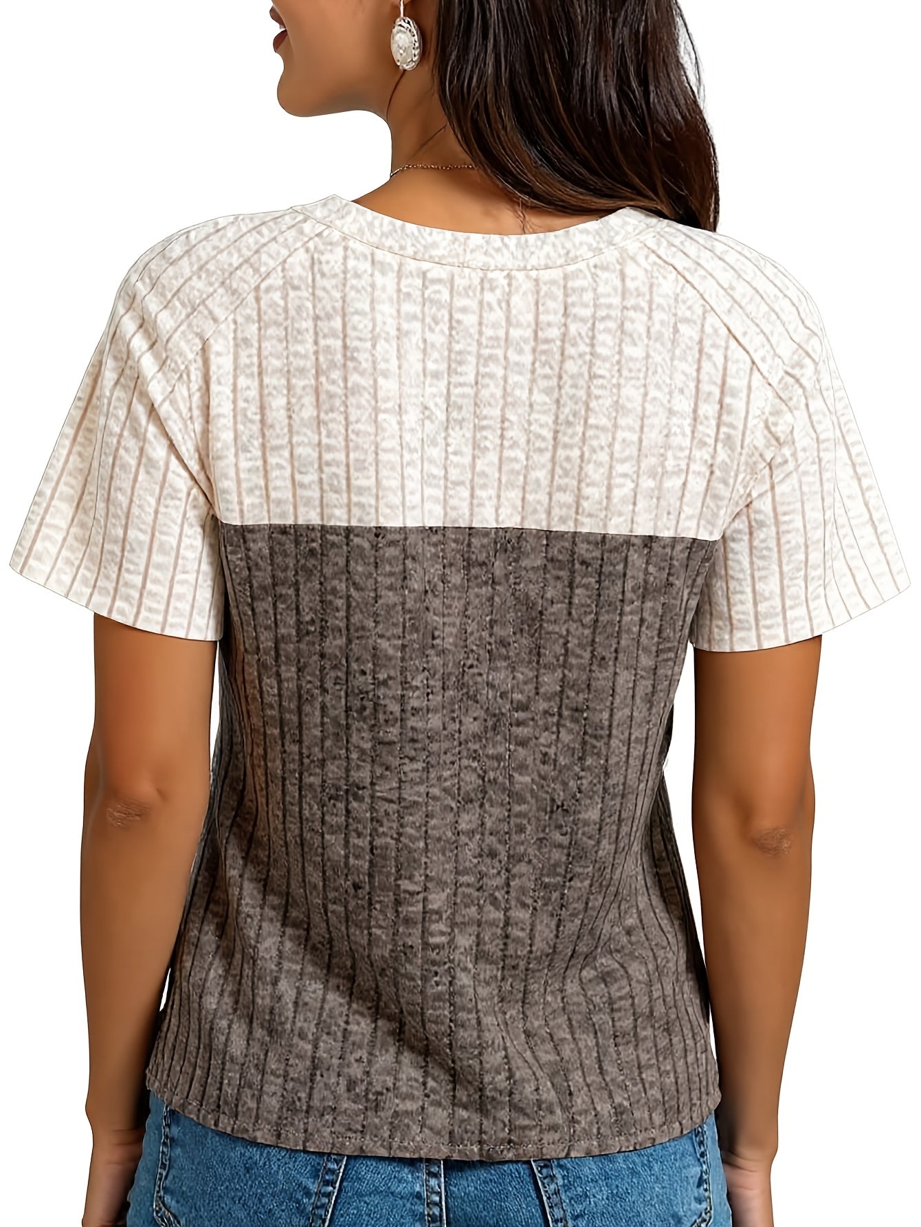 Women's Casual T-Shirt - Round Neck Short Sleeve detail view