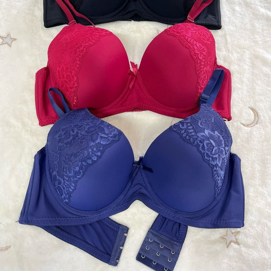 Women's Classic Bra - Regular Fit detail view