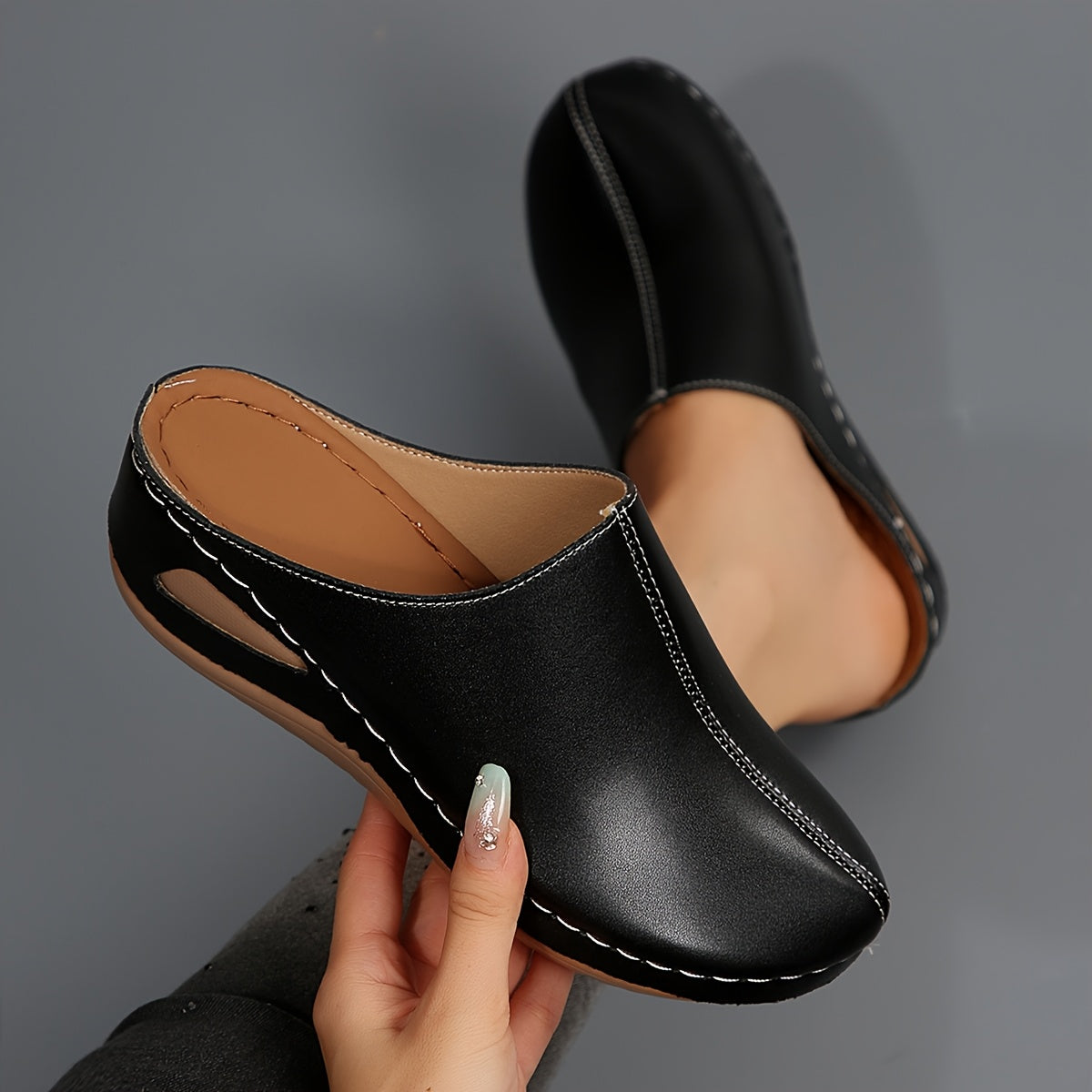 Women's Clogs & Mules - Lightweight Platform Sole for Everyday Wear – view 3