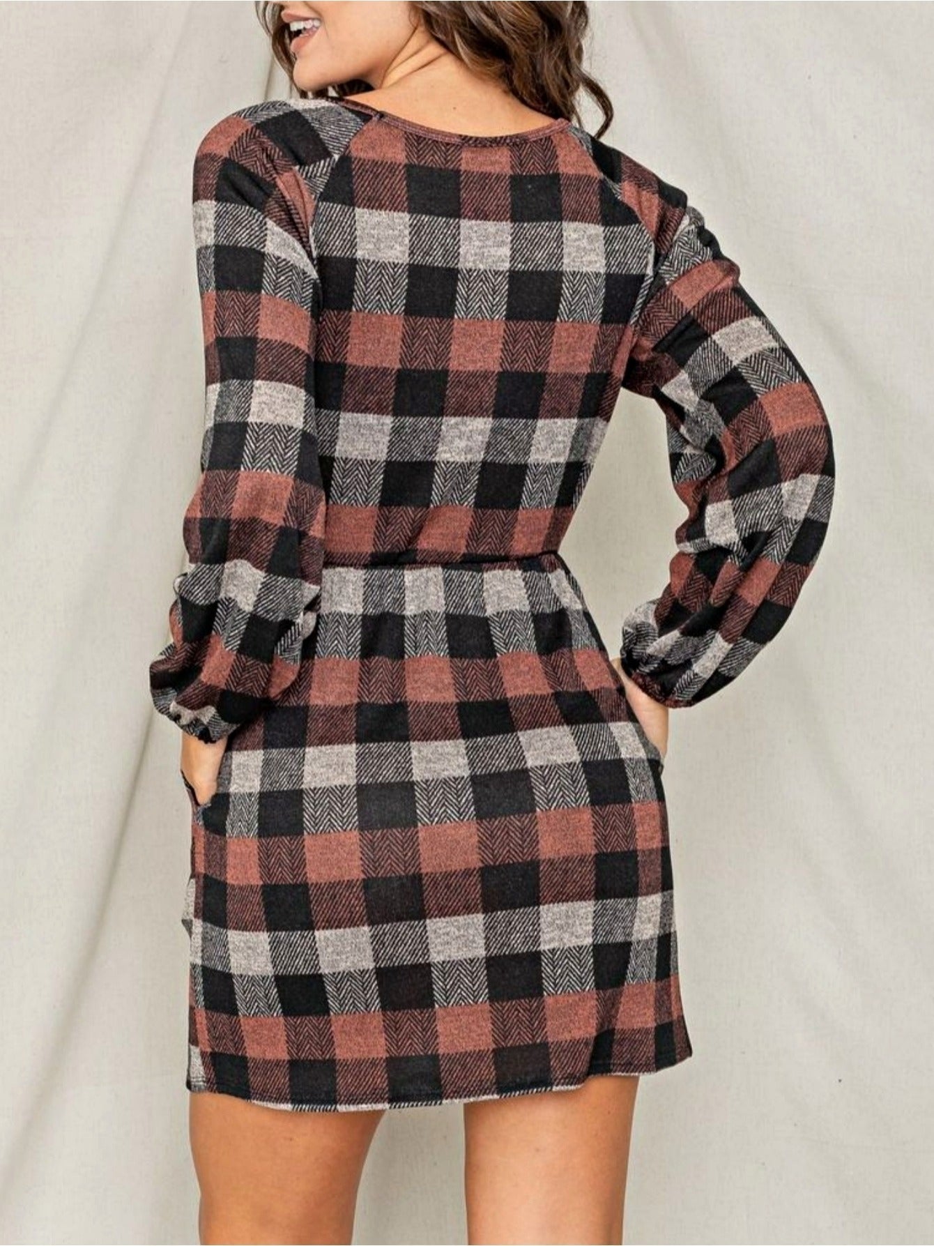 Women's Colorblock Knit Dress - Ruffle detail view