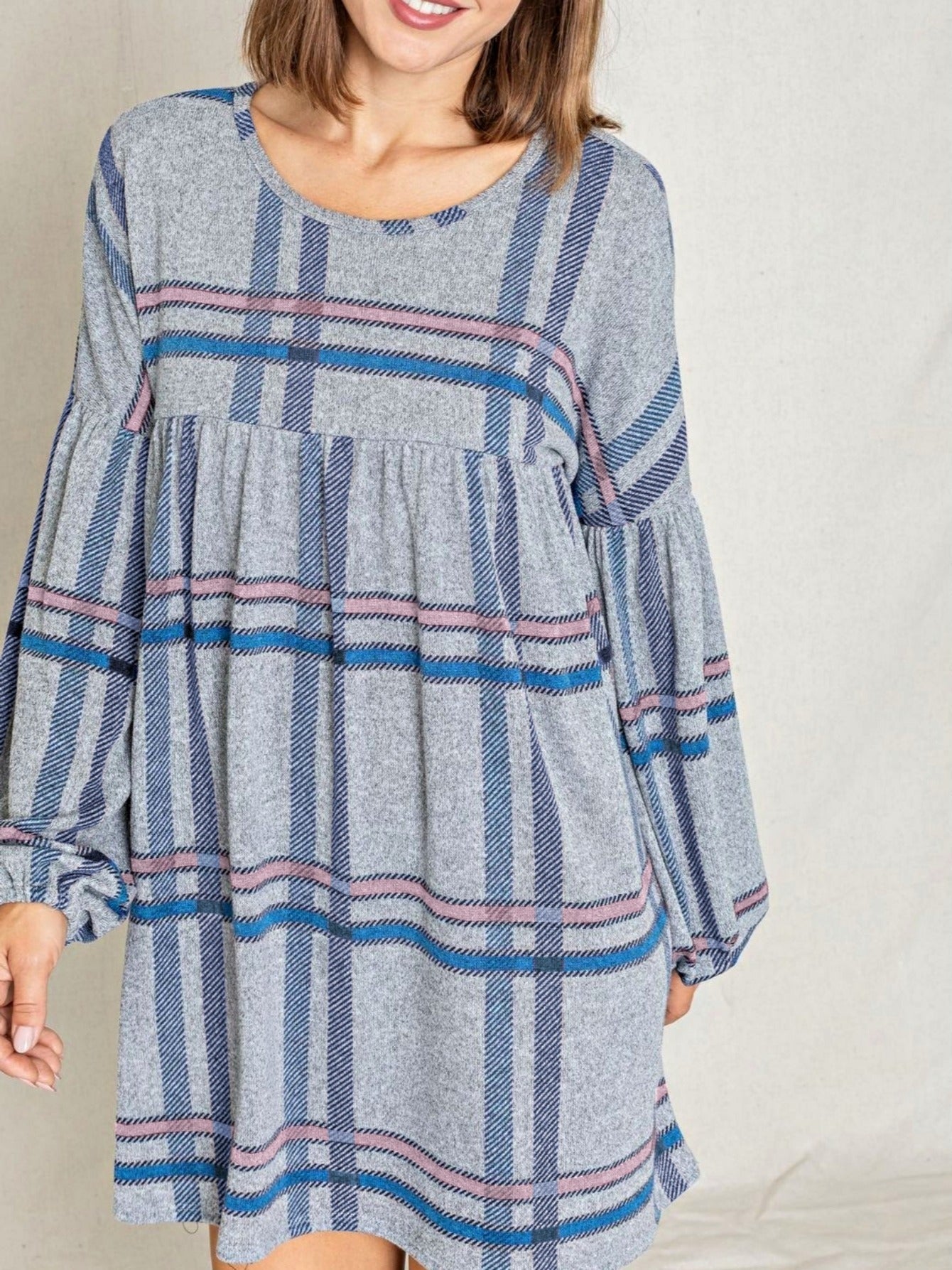 Women's Colorblock Knit Dress - Ruffle – Grey option – view 11