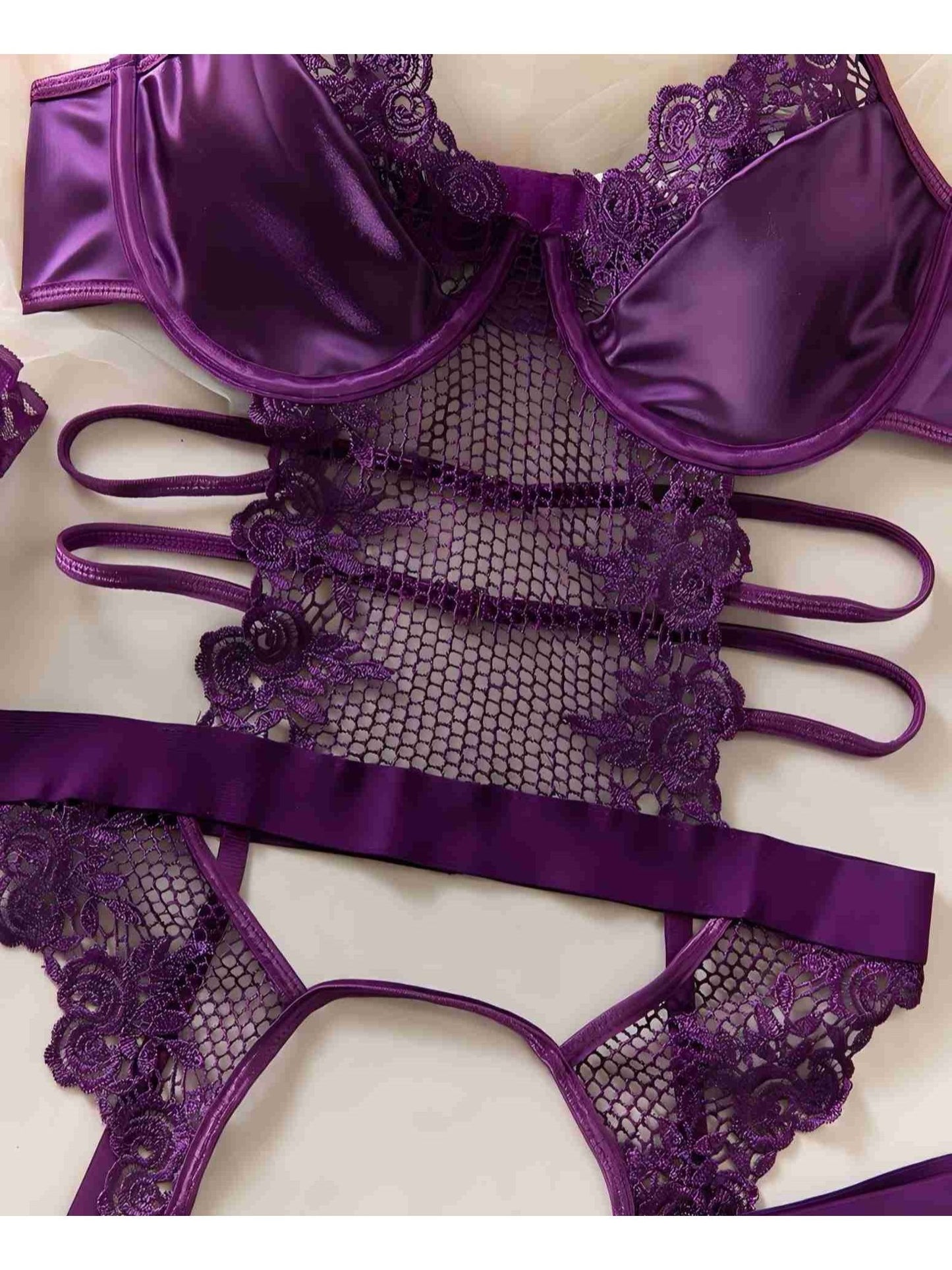 Women's Costume - Satin Lace – view 14