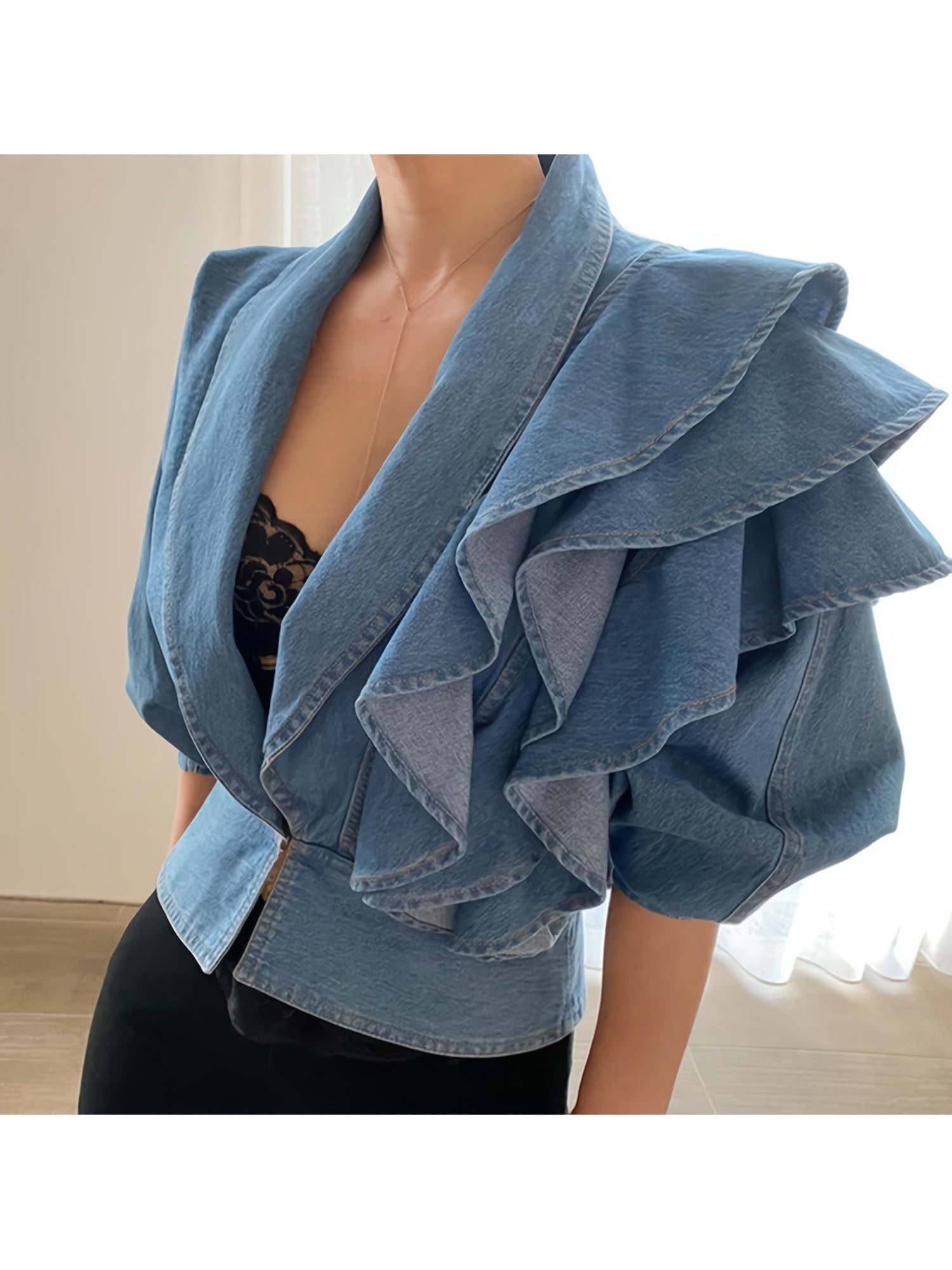 Women's Cropped Denim Button-Front Jacket – Blue detail view