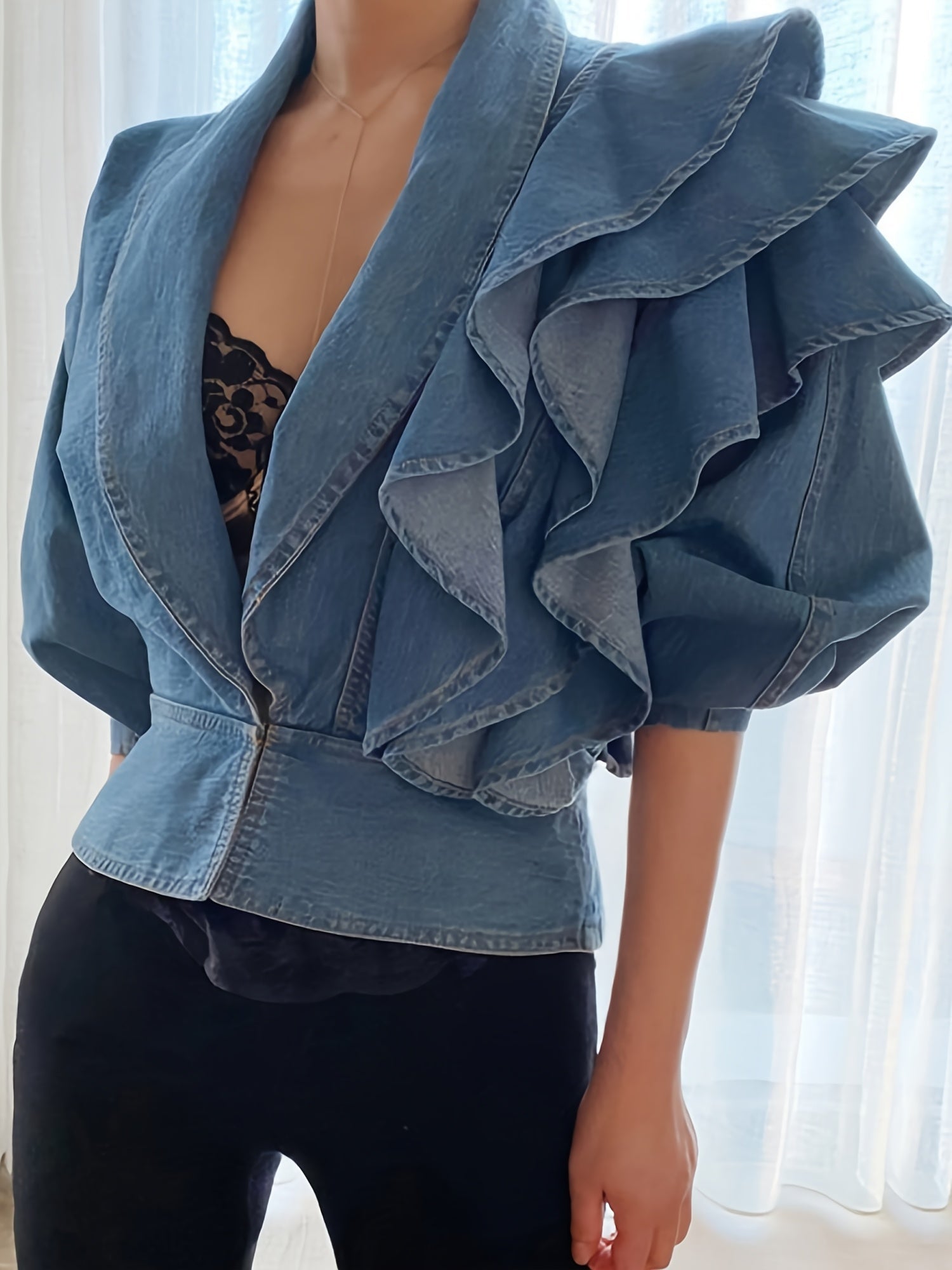 Women's Cropped Denim Button-Front Jacket – Blue detail view