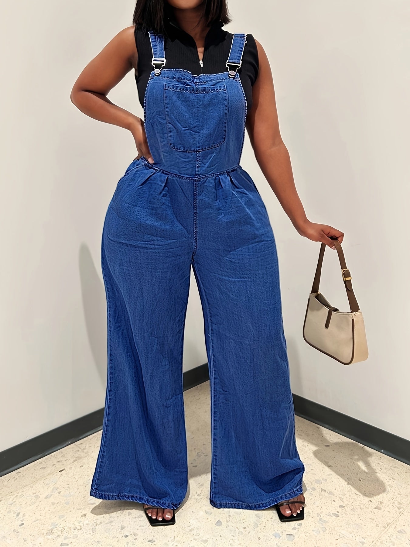 Women's Denim Overalls - Dark Blue Pocket Detail – Blue option – view 4