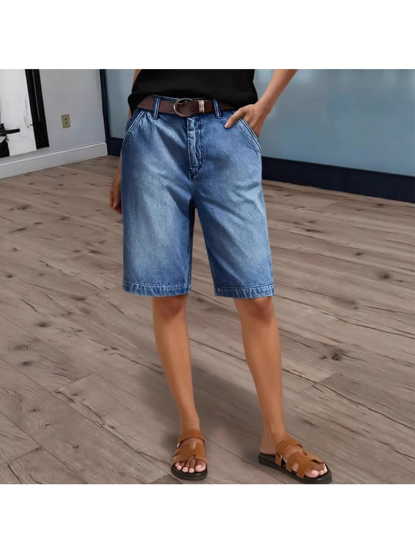Women's Denim Shorts - Multi Pocket – Blue detail view